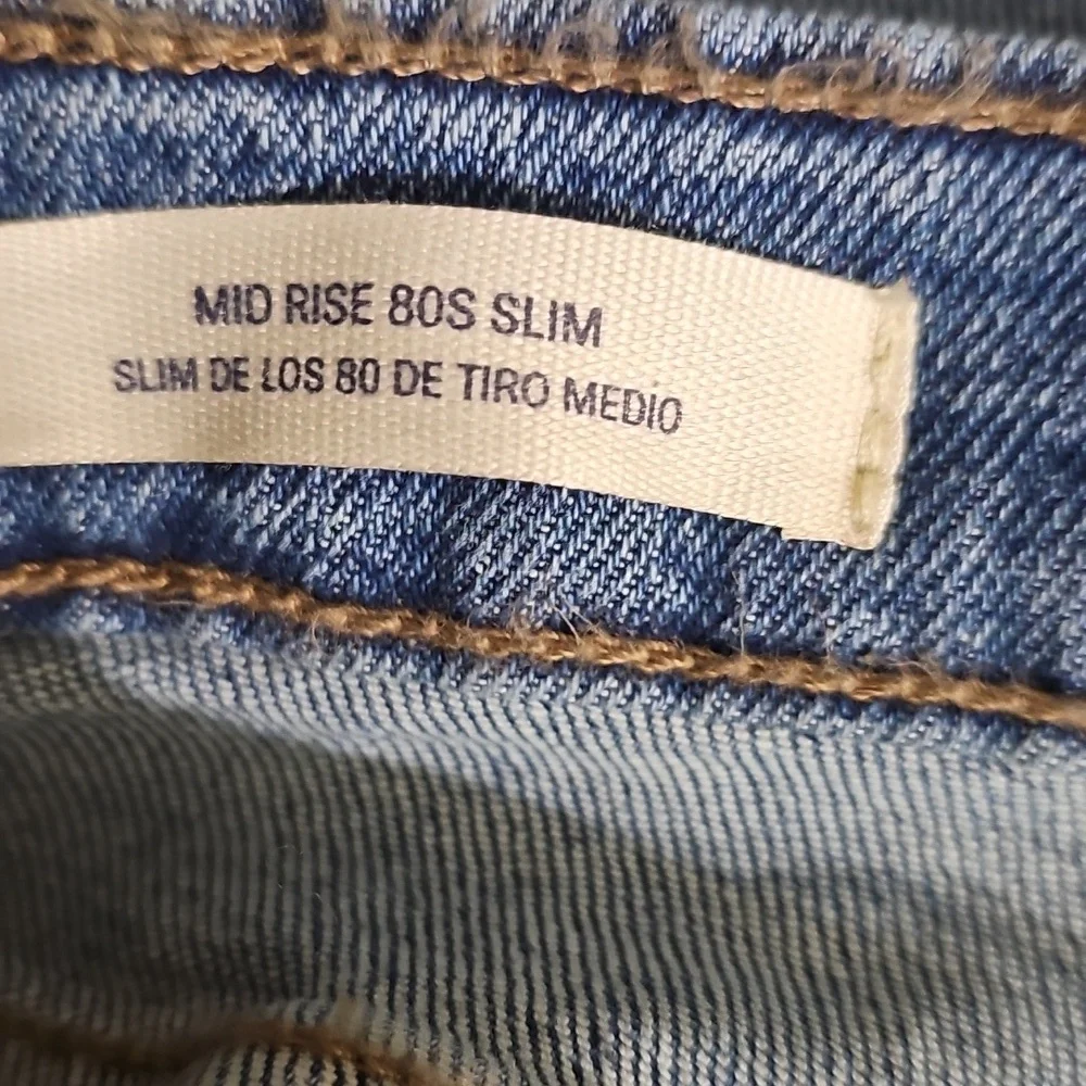 Universal Thread Women's Mid-Rise 80's Slim Fit Jeans Fitted Hip and Thigh Slim - Picture 6 of 7